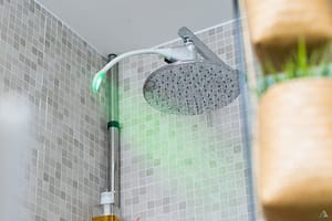 Hydrao Drop - adds smart capabilities to existing showerheads.