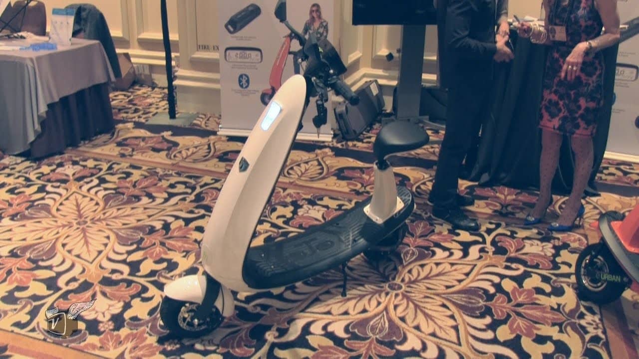 An image of the Ojo Scooter from Pepcom at CES2017.